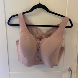 Victoria’s Secret sport high support sports bra